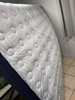King size mattress