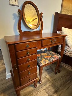 Wooden Jewelry Vanity with Mirror and Stool