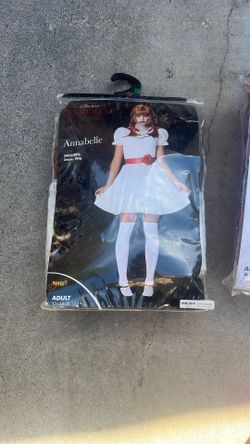 Annabelle halloween costume 