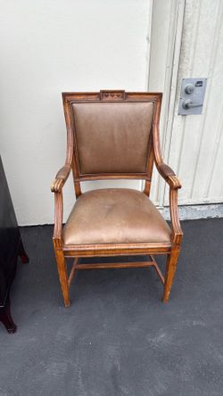 Free Chair