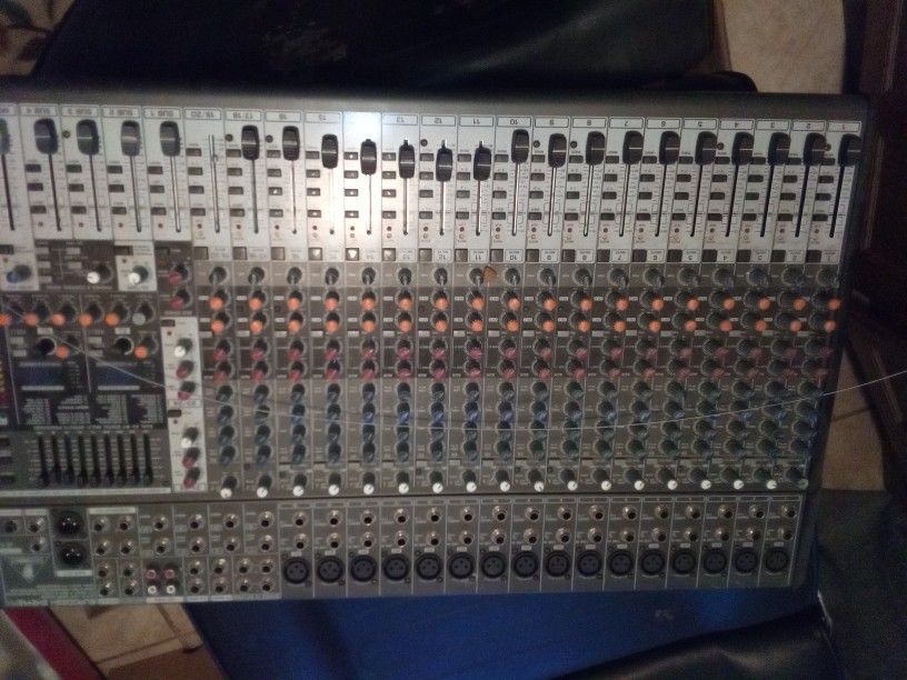 Mixer Sound Board