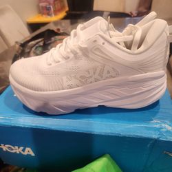 Hoka Size 6
