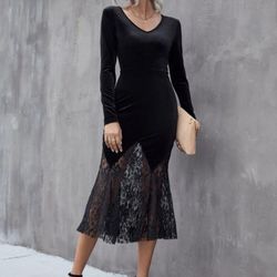 Contrast Lace Bodycon Dress With Velvet Mermaid Hem