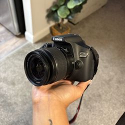 Canon EOS 200D Camera