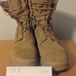 Military Combat Boots - 13R