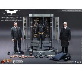 1/6 Hot Toys Dark Knight MMS236 Batman Armory with Bruce Wayne & Alfred Pennyworth 1/6th Scale Collectible Set