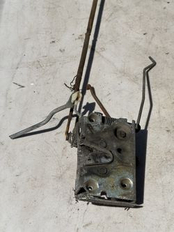 1(contact info removed) Ford Mustang II Door Latch OEM Driver