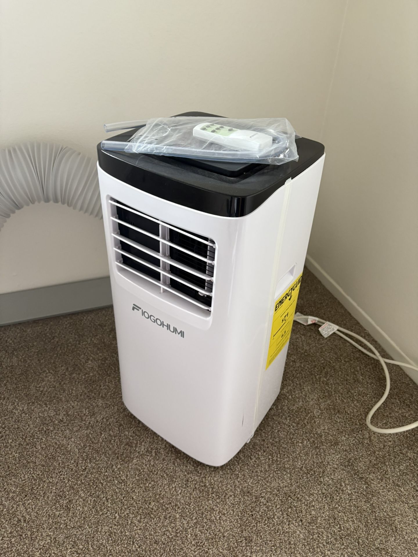 Portable AC Unit – Barely Used, Works Great!