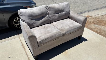 FREE Couch