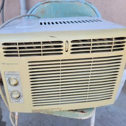 Window Airconditioner 5,000 BTU 