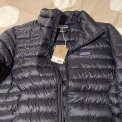 Men’s Patagonia Down Jacket Small (NEW With Tag)