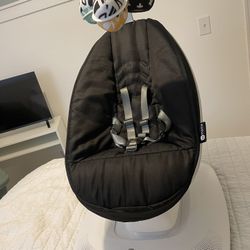 4moms mamaRoo Smart Baby Swing