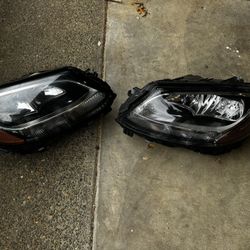 2015-2018 Mercedes C-Class Halogen Headlight Set OEM LH RH C250 C300 WITH LED BULBS