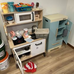 Kitchen And Fridge Kids