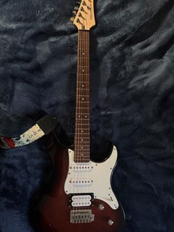 Yamaha Pacifica Electric Guitar