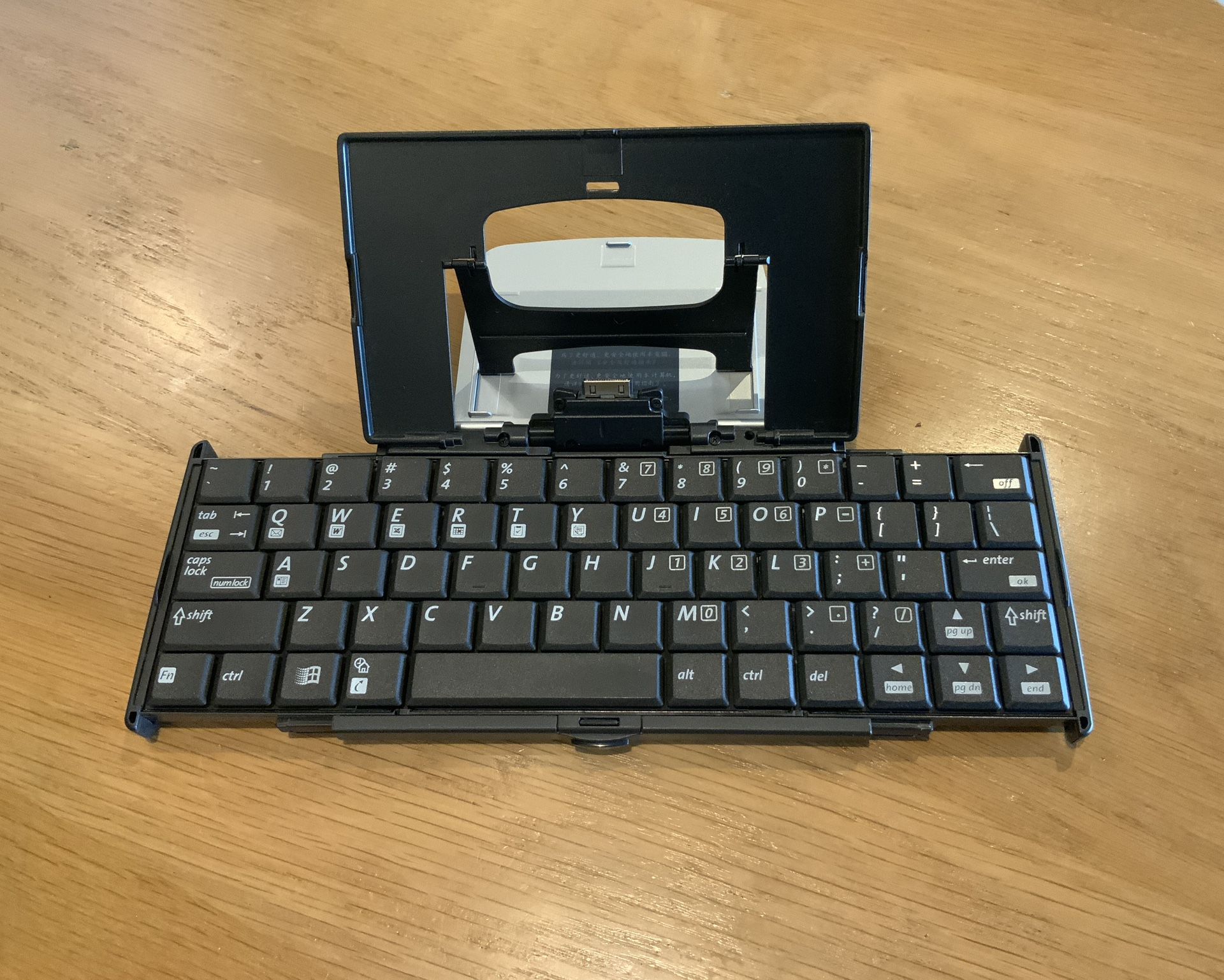 Nolstalgic HP Compaq G750 Foldable Pocket Keyboard for iPAQ H3900 Series PDA