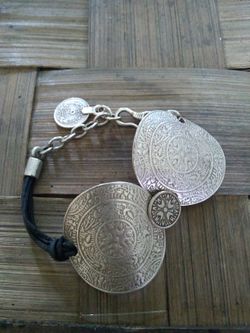 Silver and leather bracelet