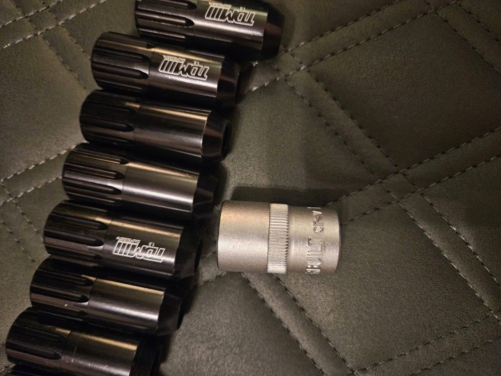 TDM Imports 1.5 Full Set Of Lugs