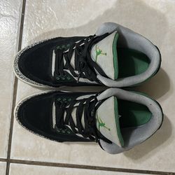 Air Jordan 3 Pine Green Size 10