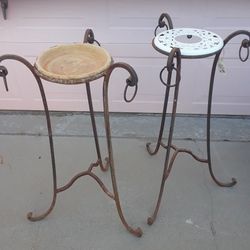 Wrought Iron plant holders  (PLEASE VIEW MY PROFILE FOR MANY BRAND NEW DISCOUNTED ITEMS FOR SALE)