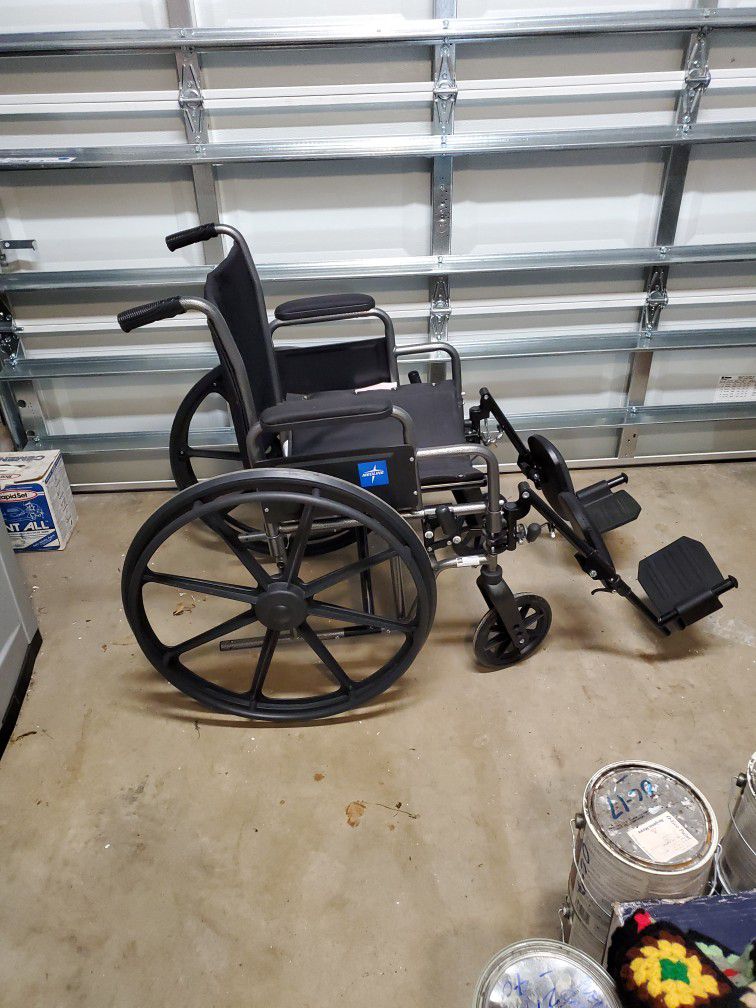 Wheelchair REM ARMS ELEV. LEGS 18" "C" - Medline