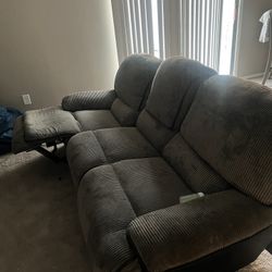 Recliner Couch 