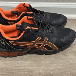 ASICS size 12 NEW w/O TAGS