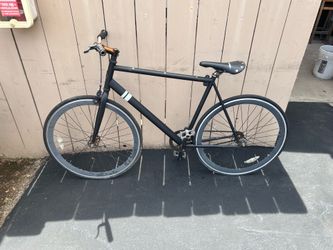Overthrow single speed by solo bicycles in black
