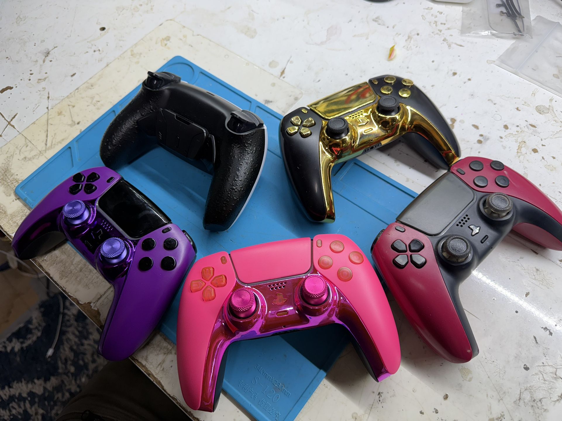 looking for ps5 controllers with stick drift