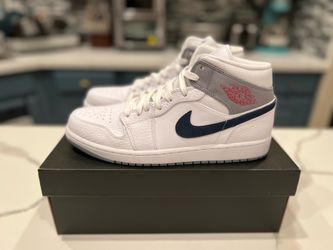 Air Jordan 1 Mid Paris White