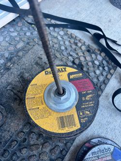 Grinding and cut off wheels
