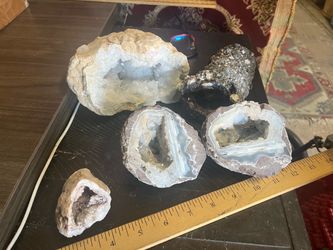 Geodes