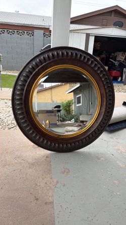 Round Mirror