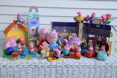 Peppa Pig Playset- School, Swimming Pool & Stuffies Set - Peppa Pig Family & Friends Figures, Accessories, Cars, Teapot, Puzzle, Plush Peppa & George