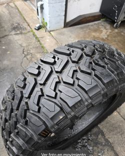 only one used tire Lt35x12.50r20 Dirt Comander Centenial MT ,may be 95% tread on $120.00