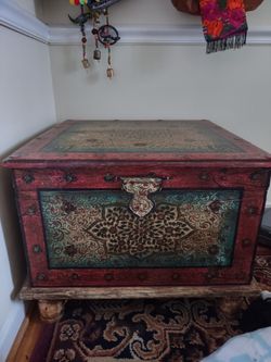 Antique Trunk Table