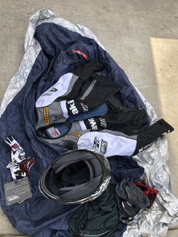 Joe Rocket Kawasaki Bike Jacket & HJC 70 Series Helmet