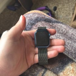 Apple Watch Series 7