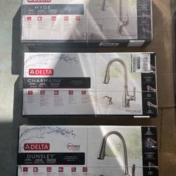 BRAND NEW Delta Stainless Single Handle Pull-down Kitchen Faucet with Sprayer Function (Deck Plate Included), Soap Dispenser ,Choice Of Any One