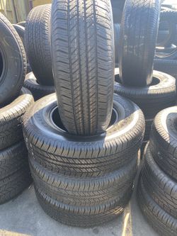 SET BRIDGESTONE DULER 265/70/17 SEMI NEW 95%TREAD LIFE $300 PRICE INCLUDE PROFESSIONAL INSTALLATION AND TAX