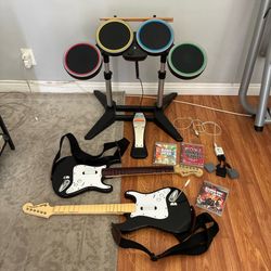 Rock band Set 2 guitars, drums, 3 games, 3 dongles Tested Works