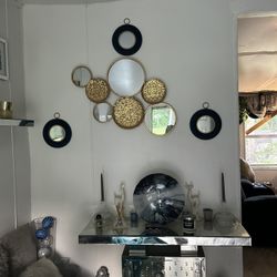Mirrored Console 