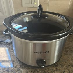 NEW! Crockpot Slow Cooker