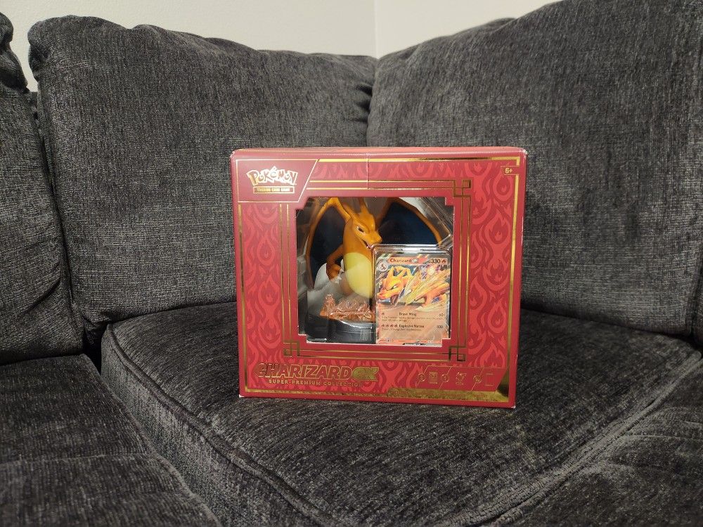 Charizard EX Premium Collection Box