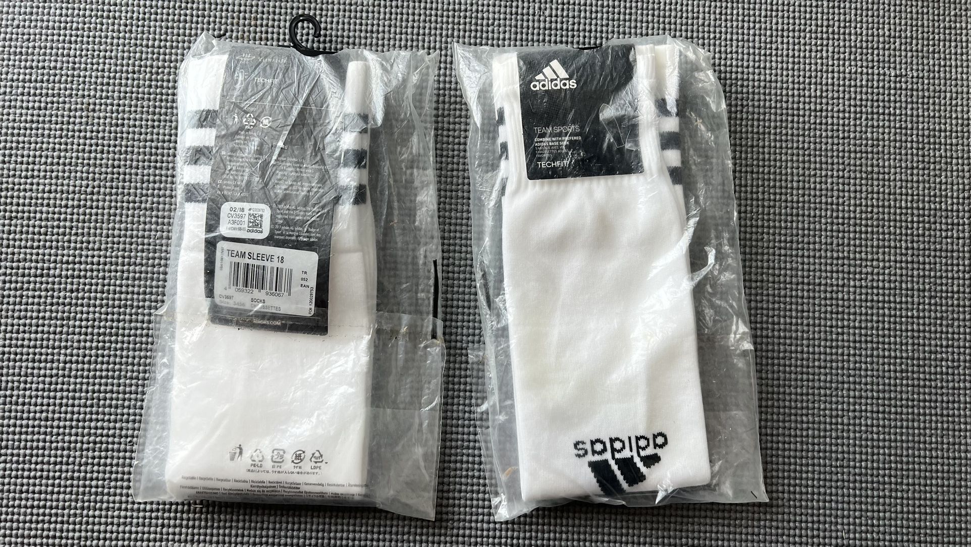 NWT Adidas Team Sock Sleeves (for Use With Grip Socks)