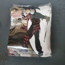 Costume