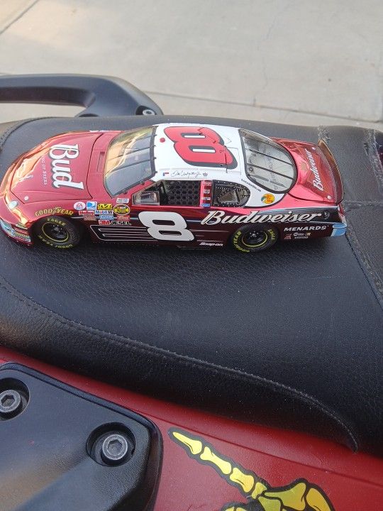 Jeff Gordan And Dale Earnhardt Jr. Collectable Model Cars.