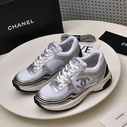 Chanel Logo sneakers