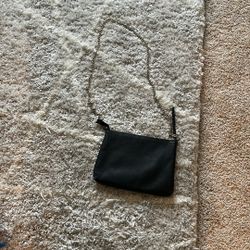 Basic Black Purse
