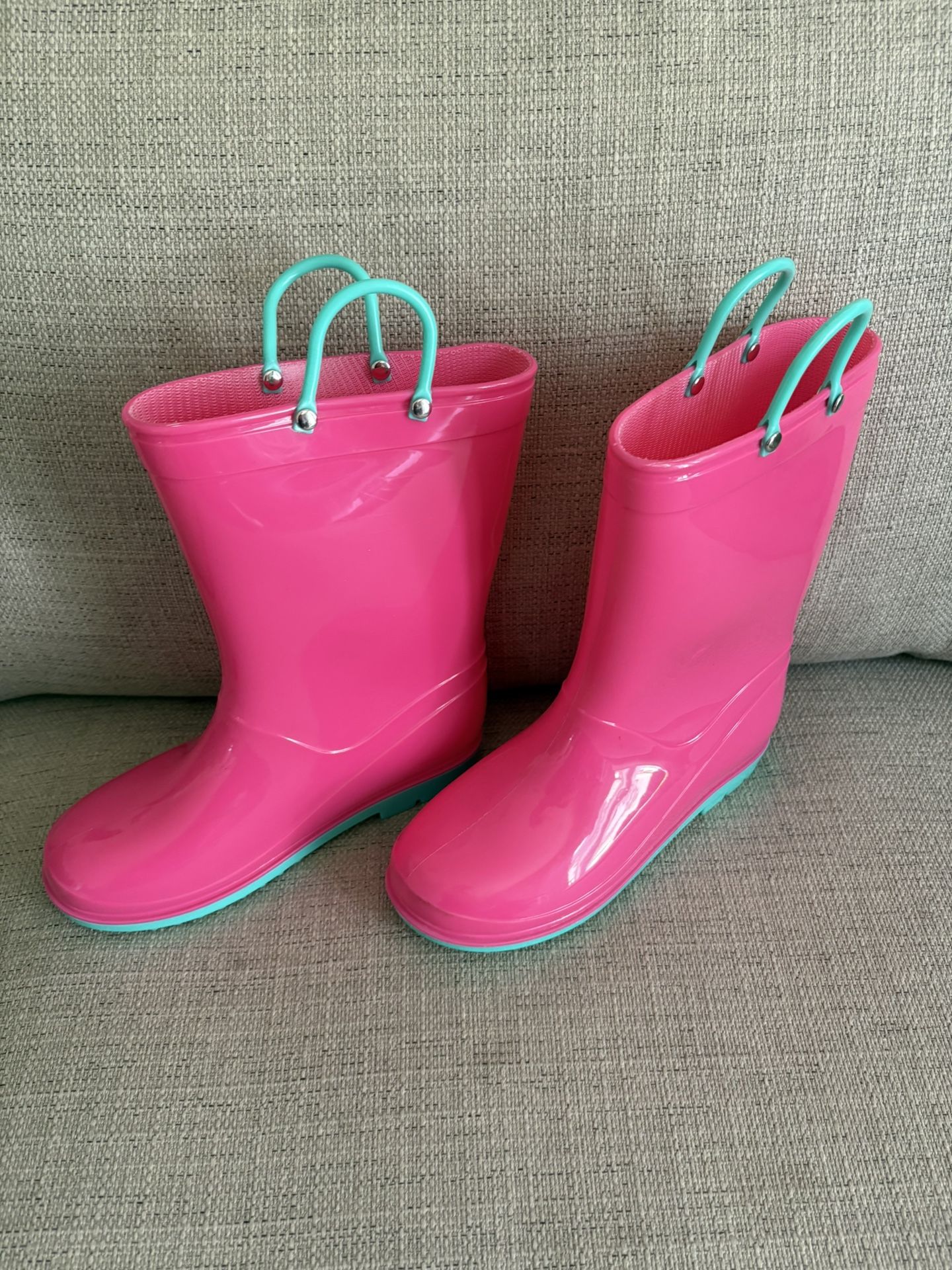 Kids rain boots